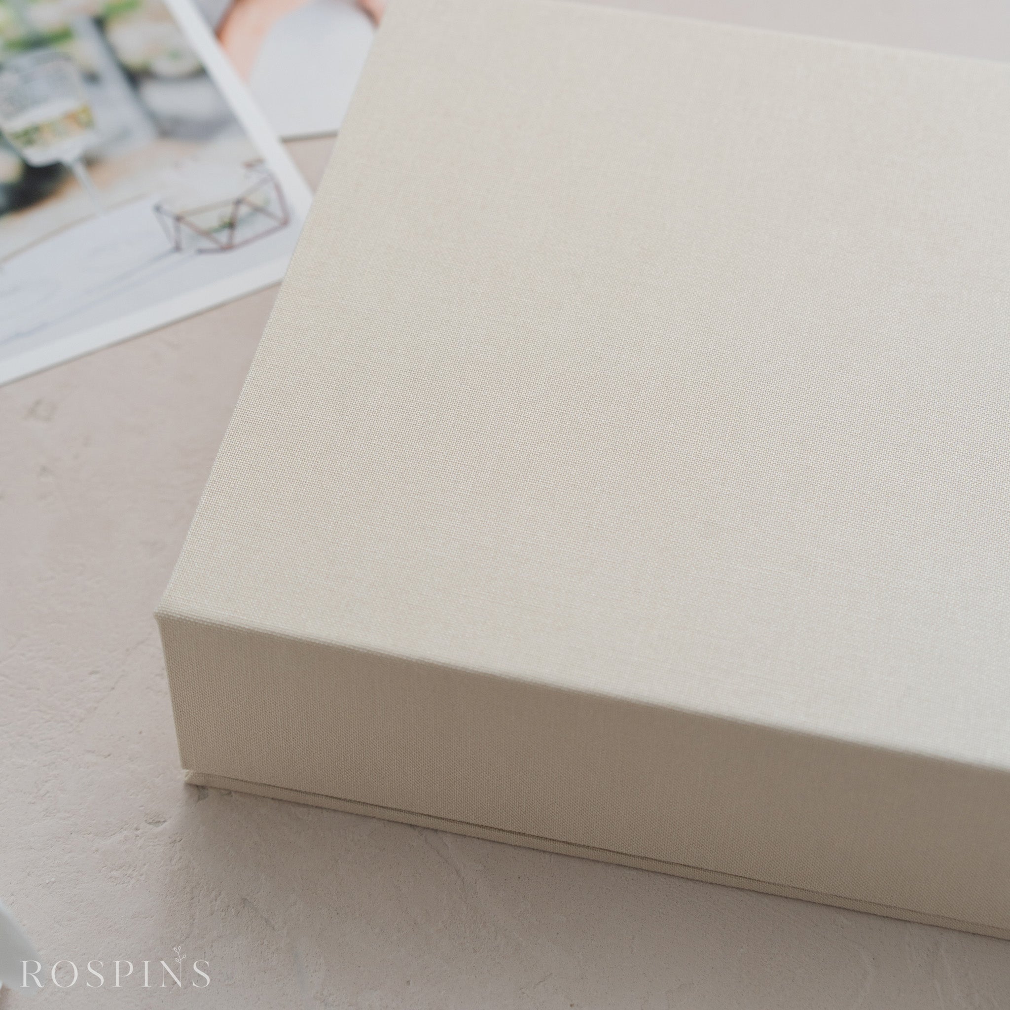 Linen Double Photo & USB Box - Ivory