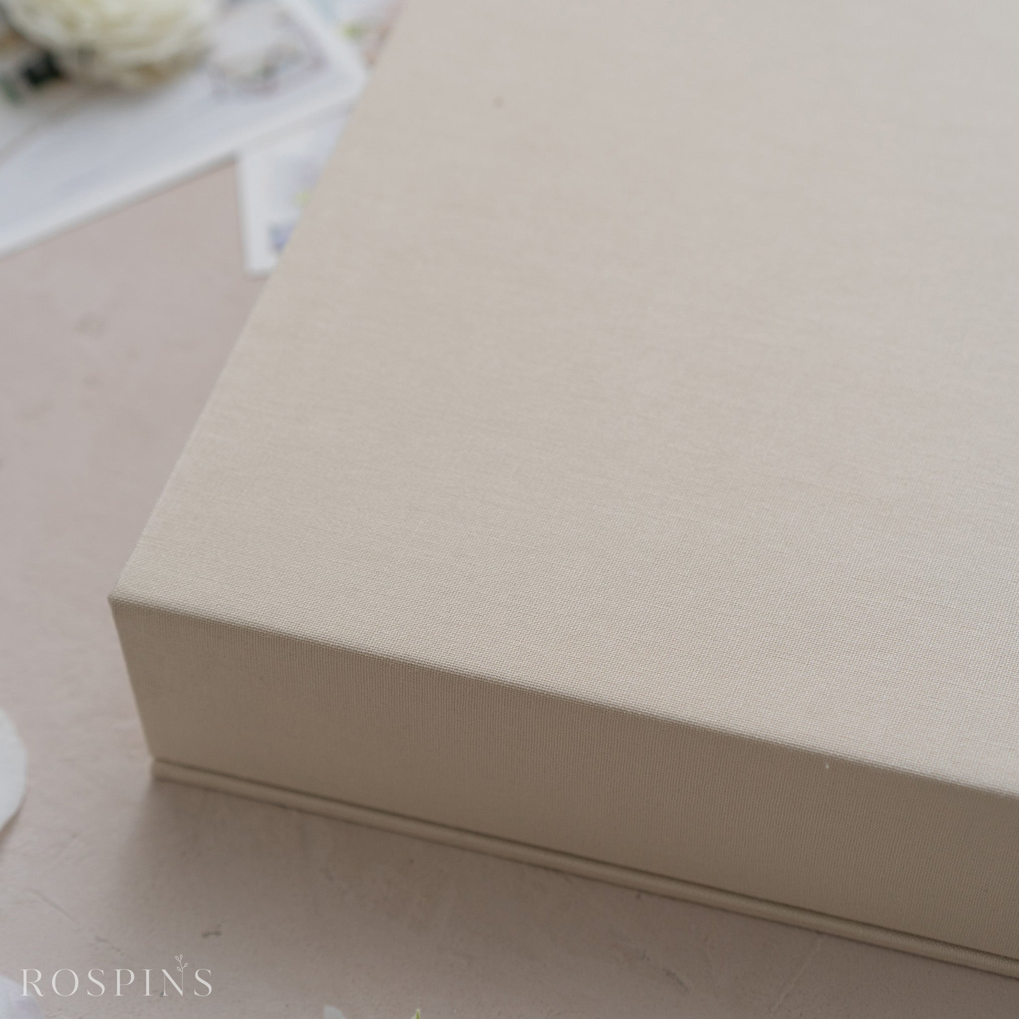 Linen Four-Compartment Photo & USB Box - Ivory
