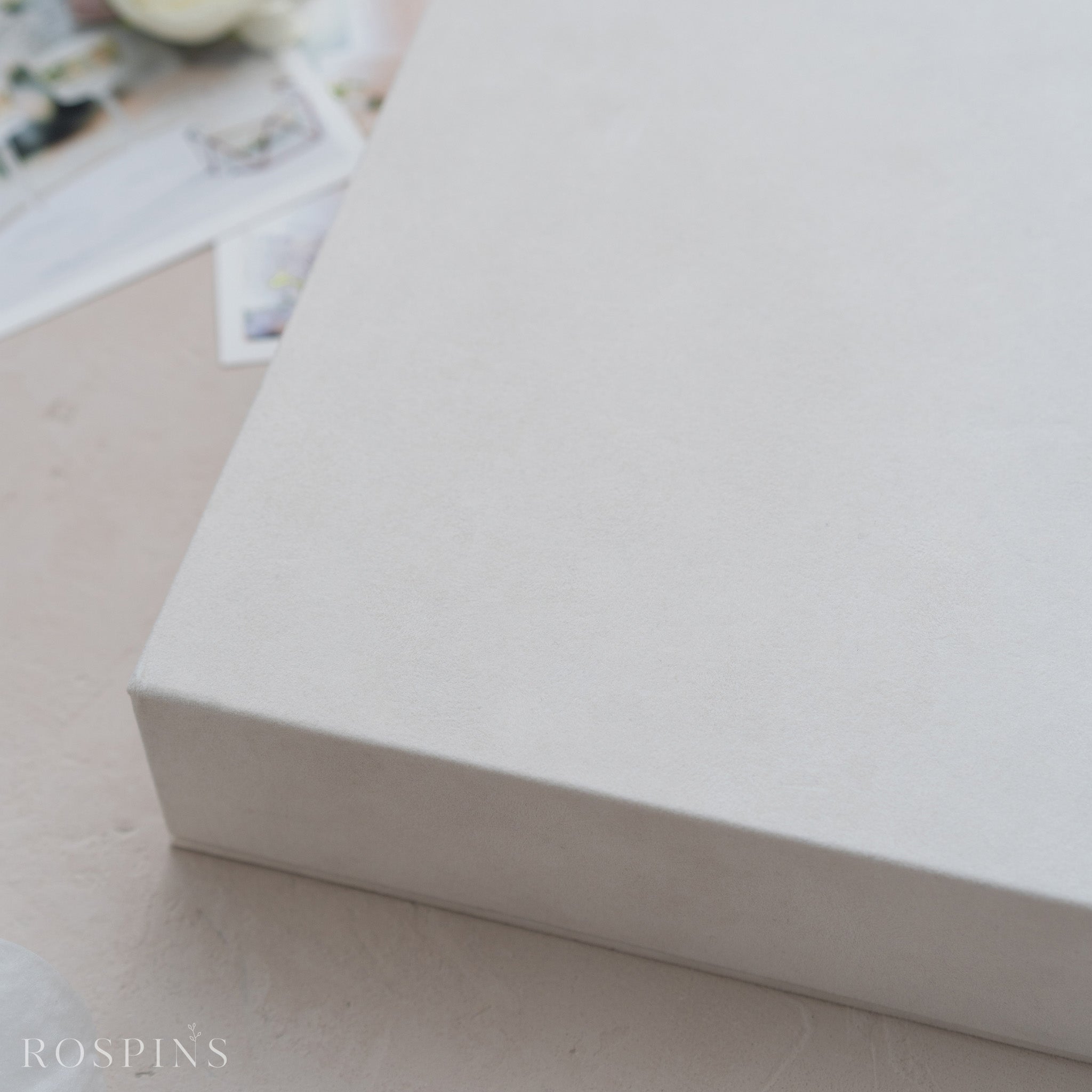 Velvet Four-Compartment Photo & USB Box - Champagne