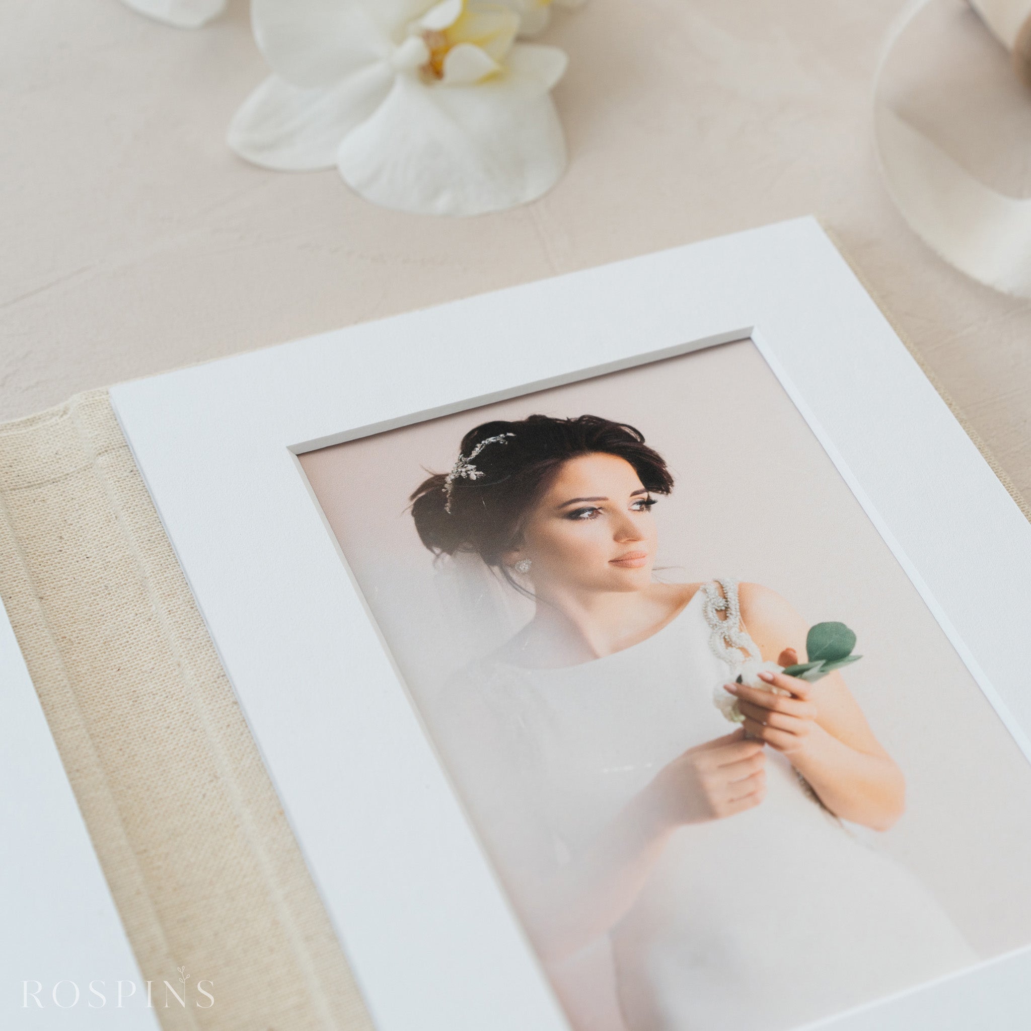Linen Matted Folio - New Natural Linen