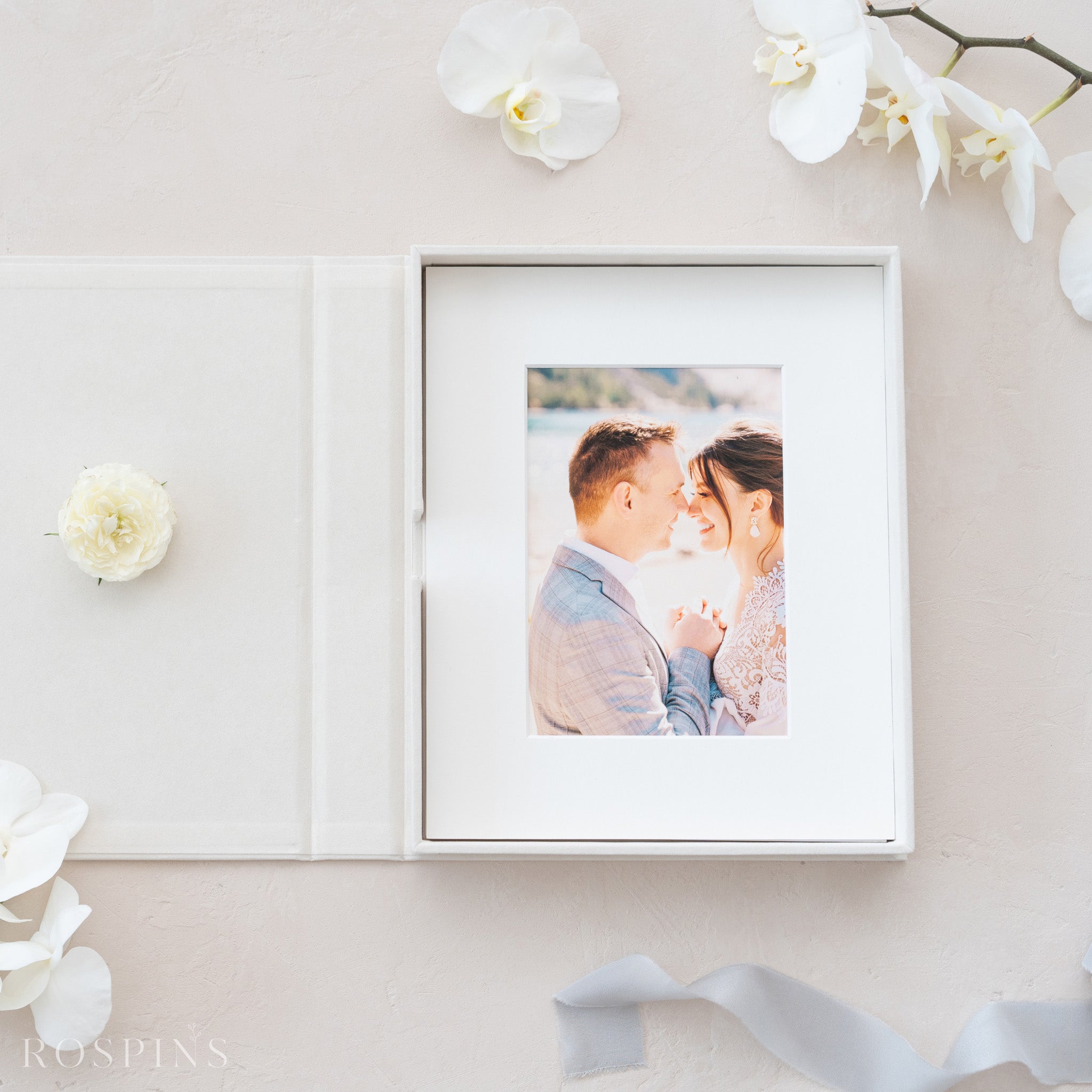 Velvet Folio Box - Champagne