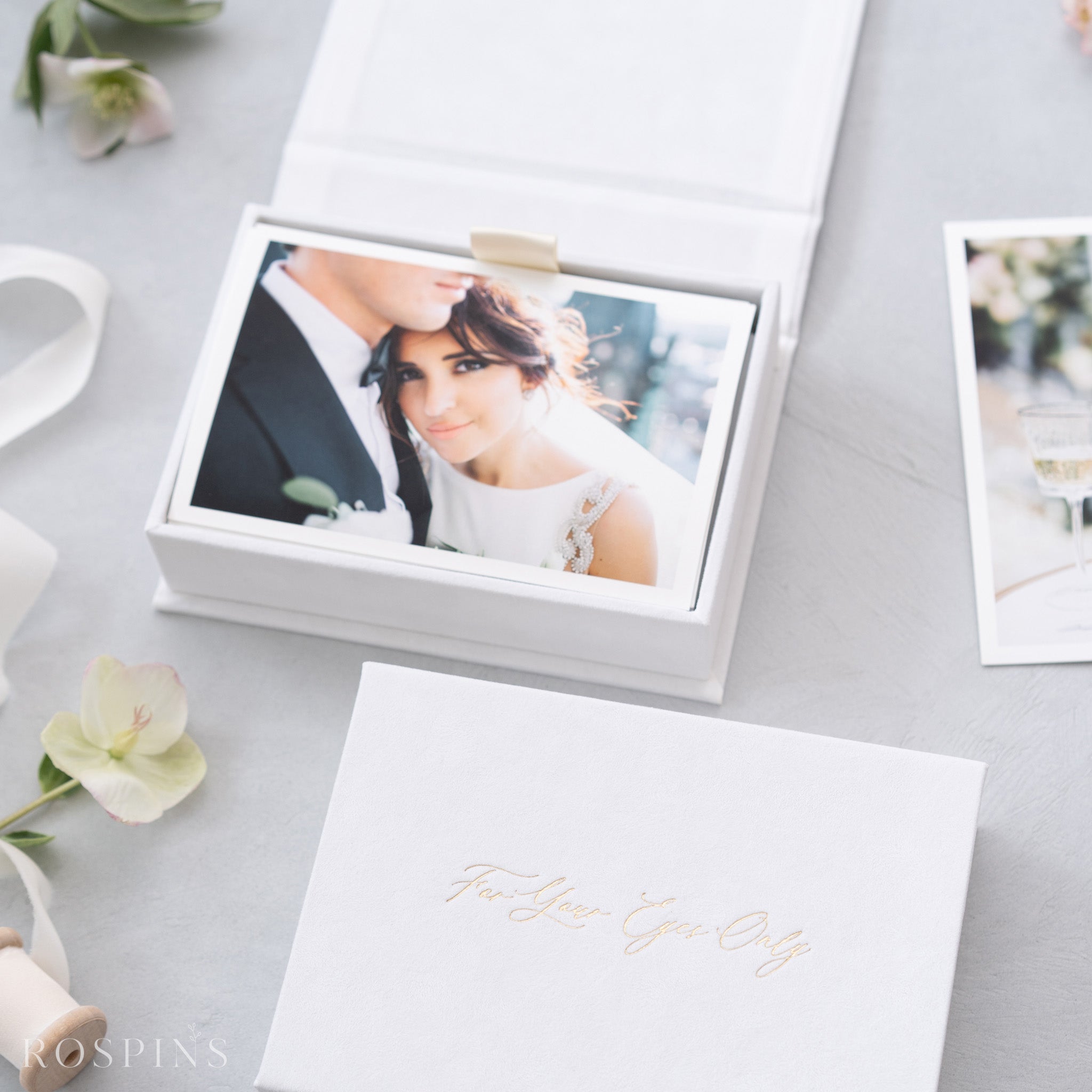 Velvet Photo Box - Bright White