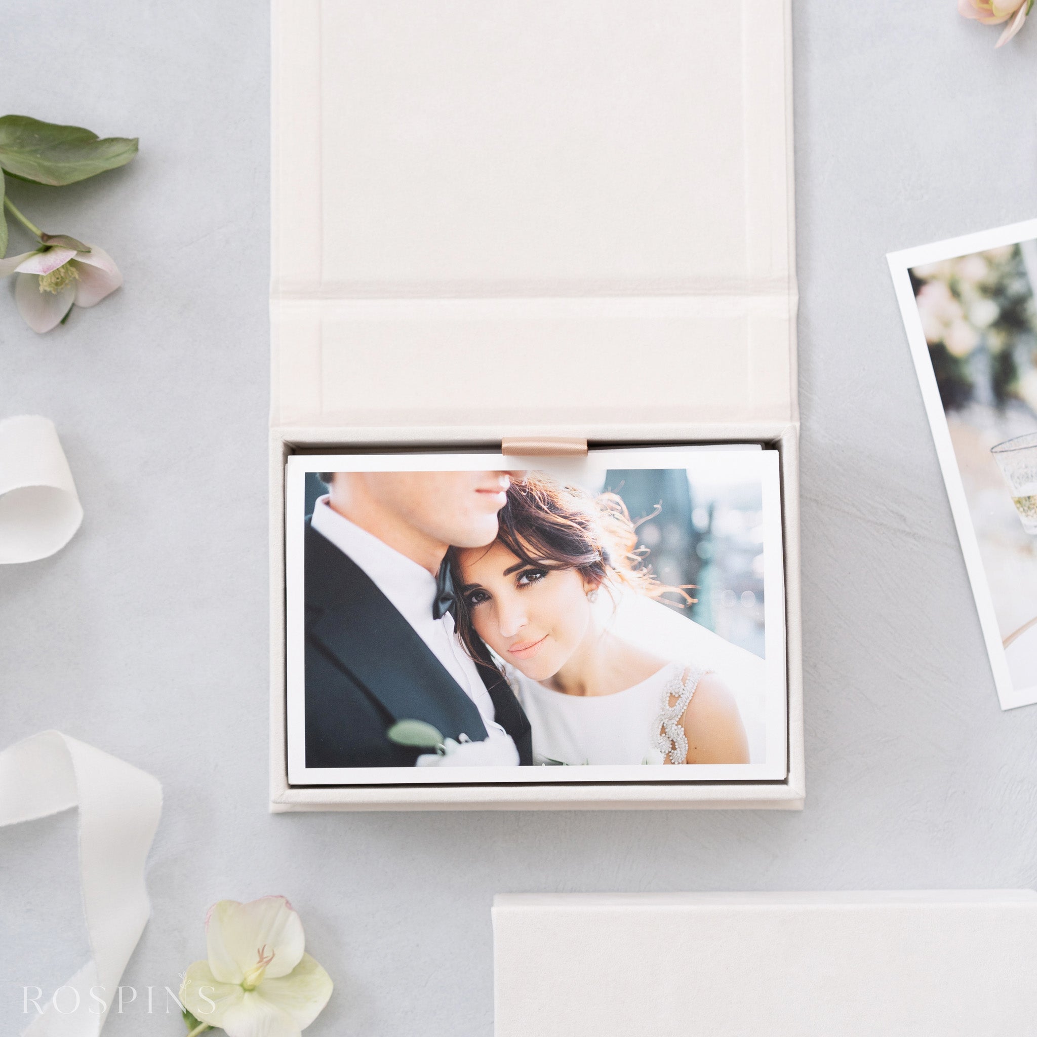 Velvet Photo Box - Champagne