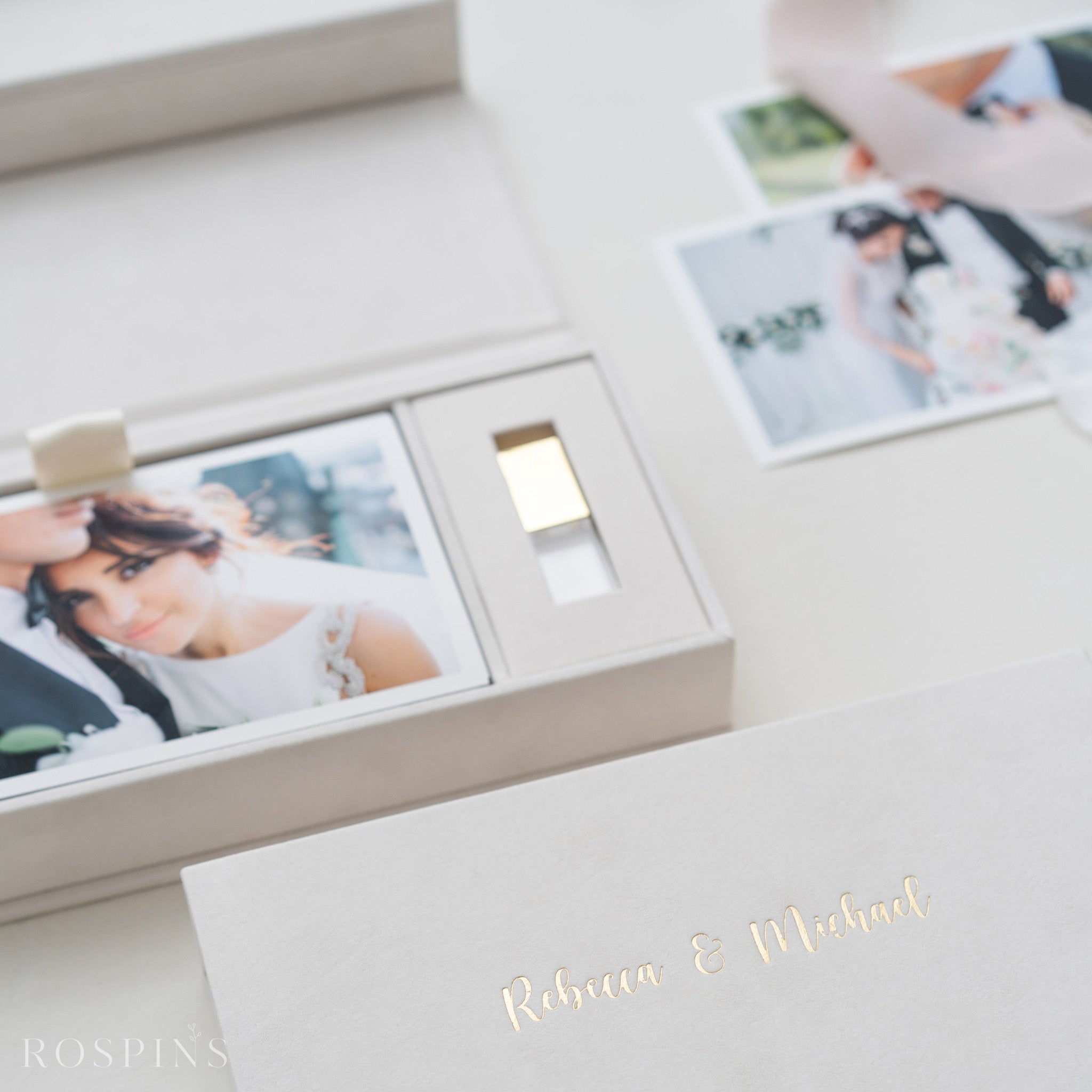 Velvet Photo & USB Box - Champagne