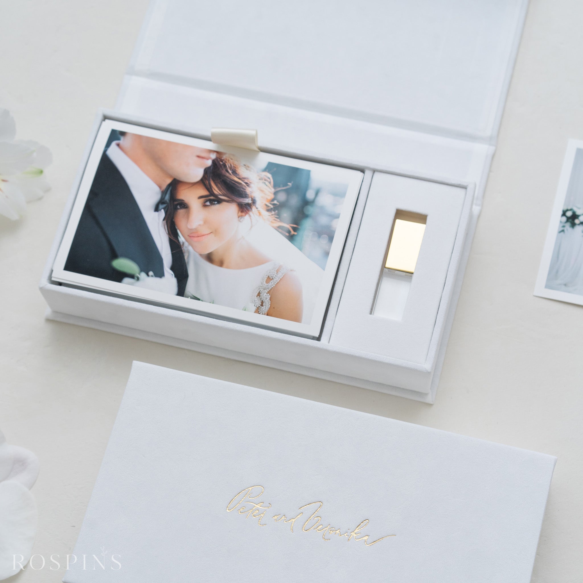 Velvet Photo & USB Box - Bright White