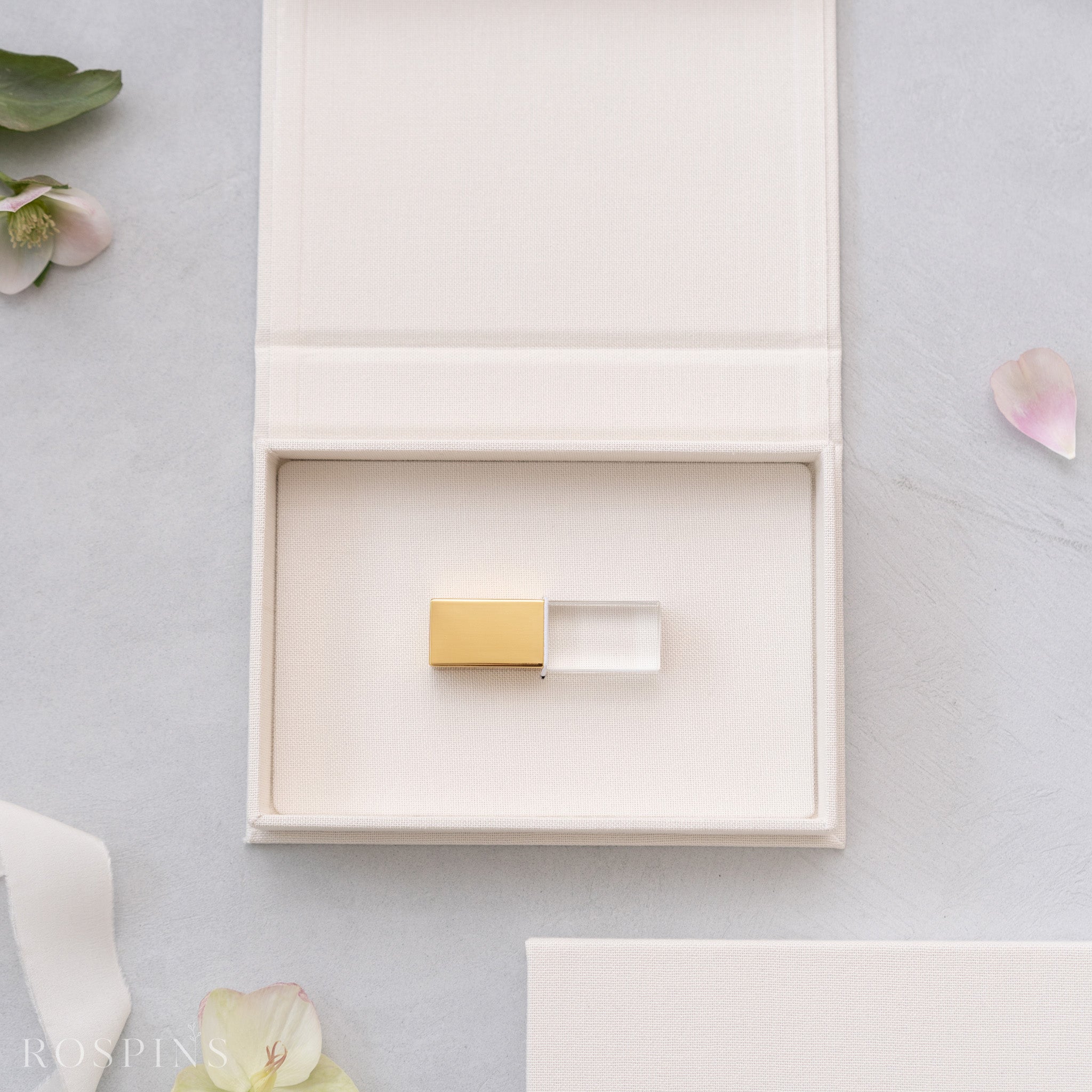 Linen USB Box -Creamy White