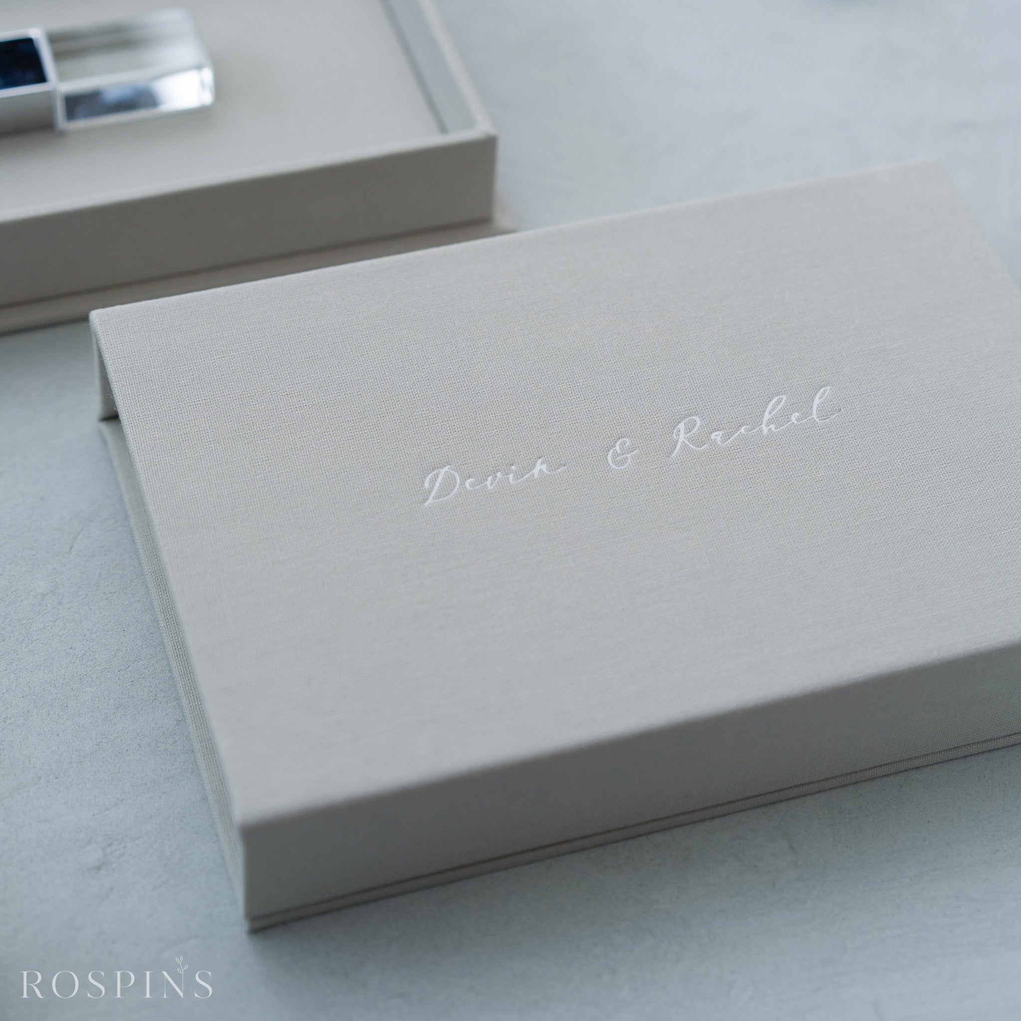 Linen USB Box -Light Grey