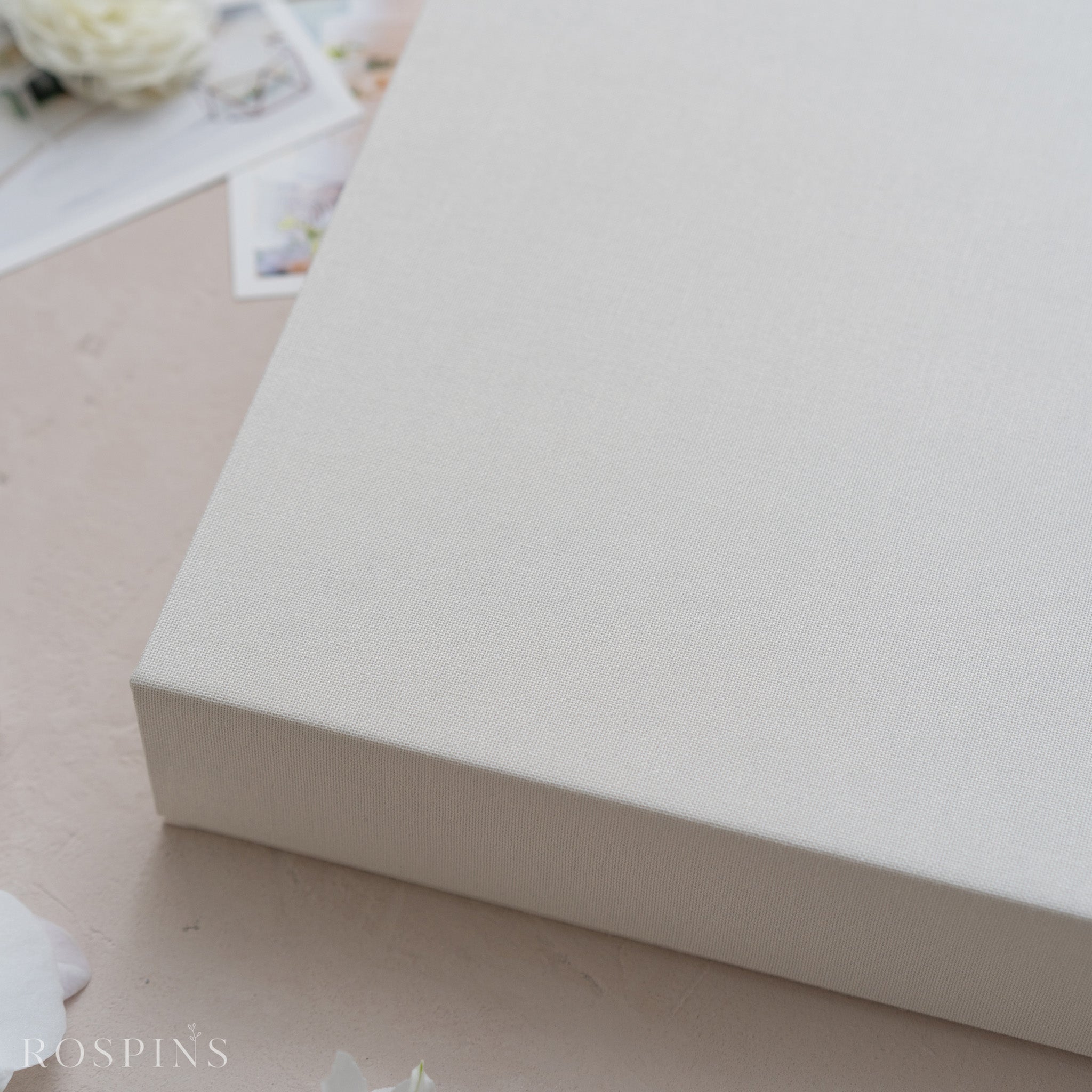 Linen Four-Compartment Photo & USB Box - Creamy White