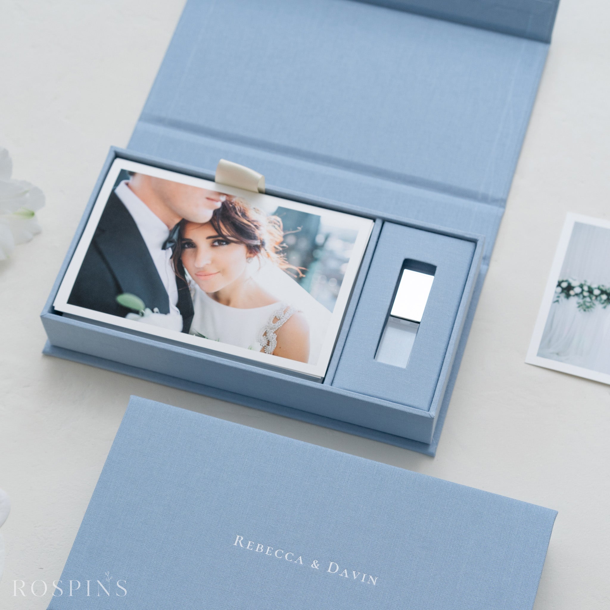 Linen Photo & USB Box - Light Blue